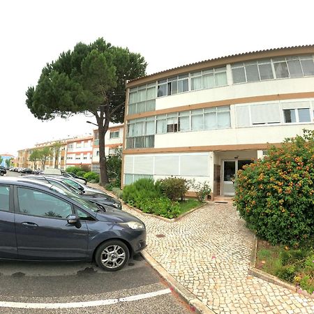 סאו דומינגוס דה ראנה Carcavelos Very Spacious 3 Bedroom Apartment Cascais מראה חיצוני תמונה