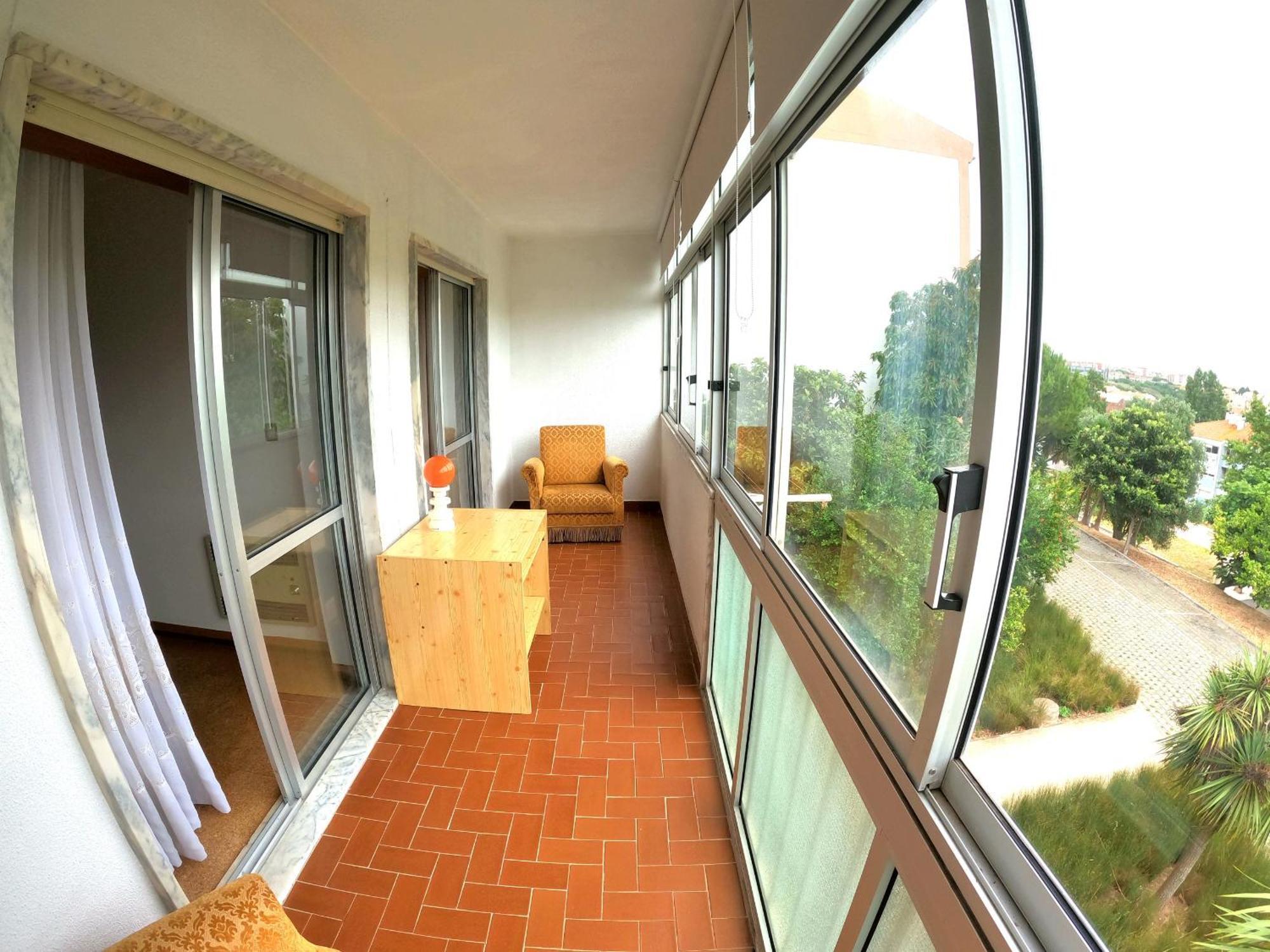 סאו דומינגוס דה ראנה Carcavelos Very Spacious 3 Bedroom Apartment Cascais מראה חיצוני תמונה