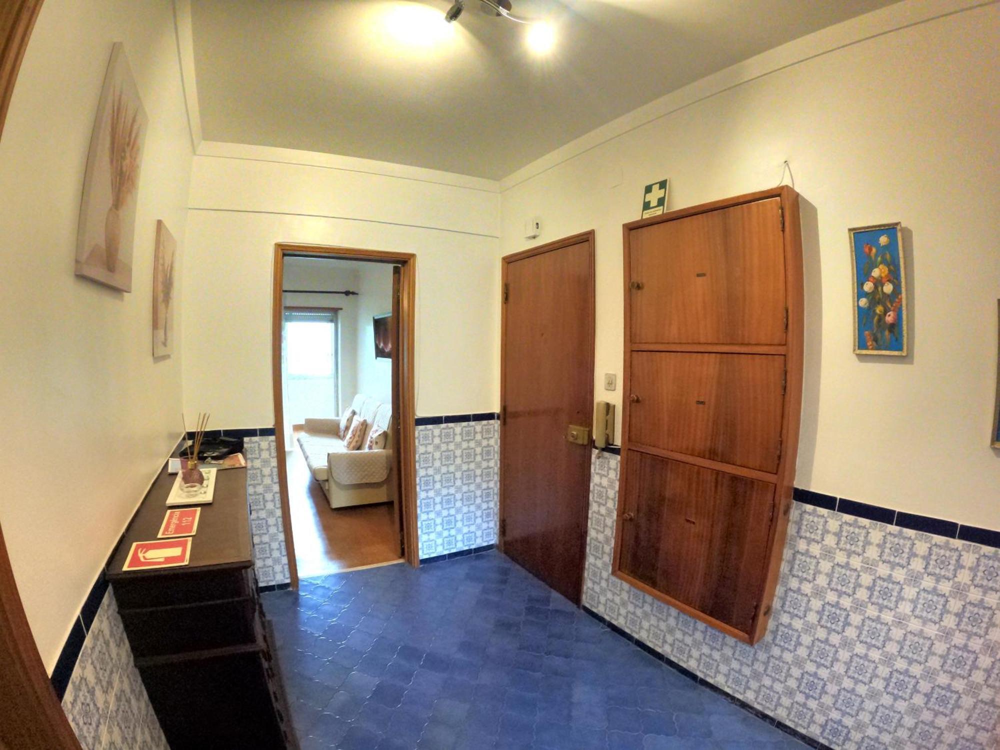 סאו דומינגוס דה ראנה Carcavelos Very Spacious 3 Bedroom Apartment Cascais מראה חיצוני תמונה